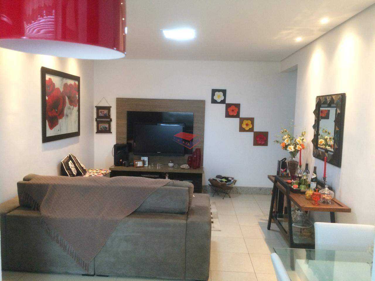 Apartamento à venda com 2 quartos, 78m² - Foto 9